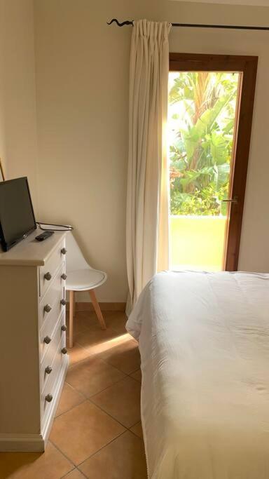 Nest House - Esclusivo Appartamento Marina Di Olbia- Mater Olbia - Beaches - Close To The Airport - Private Parking- Full Comforts - Eksteriør billede