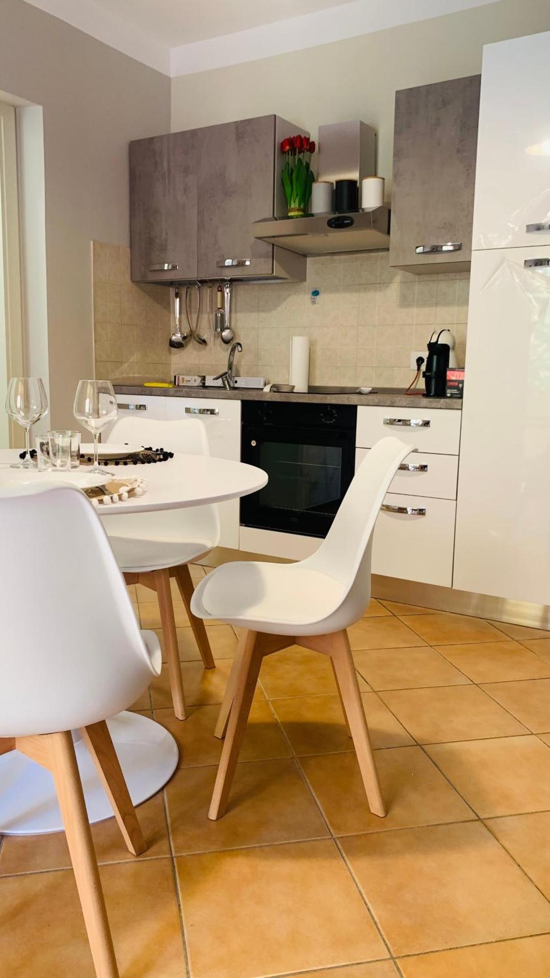 Nest House - Esclusivo Appartamento Marina Di Olbia- Mater Olbia - Beaches - Close To The Airport - Private Parking- Full Comforts - Eksteriør billede